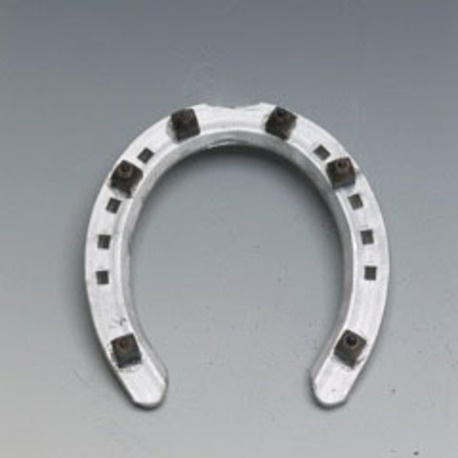 KW ALUMINIUM SKO FRAM MED 6 FASTA BRODDAR (HÖG 13 MM) KW ALUMINIUM SKO FRAM MED 6 FASTA BRODDAR (HÖG 13 MM)